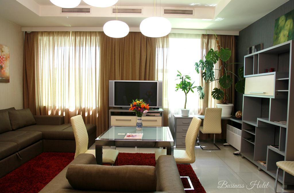 Business Hotel Charkiv Rum bild